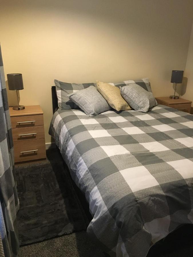 Cononbridge No 5 Newly Refurbished 4 Bedroom House מראה חיצוני תמונה